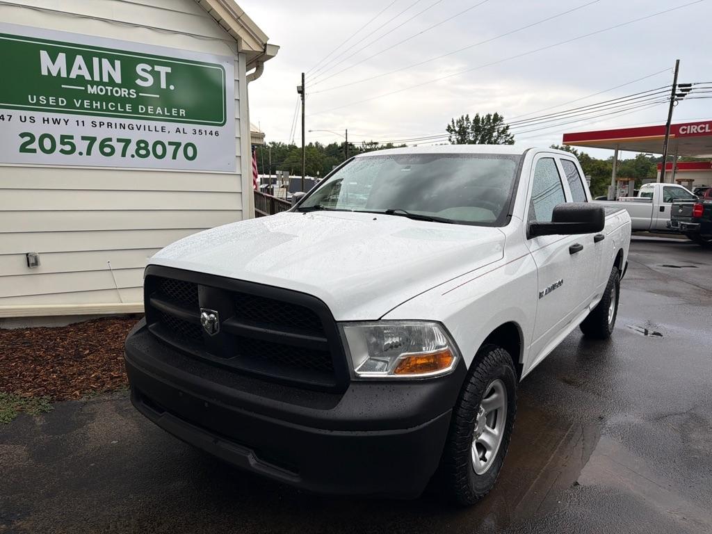 RAM 1500 4WD Quad Cab 140.5" Tradesman 2012