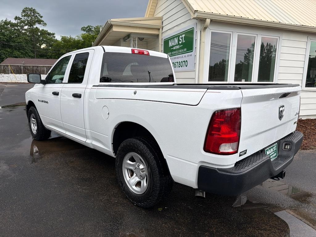 RAM 1500 4WD Quad Cab 140.5" Tradesman 2012