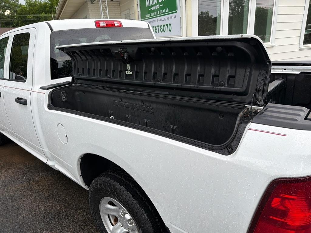 RAM 1500 4WD Quad Cab 140.5" Tradesman 2012