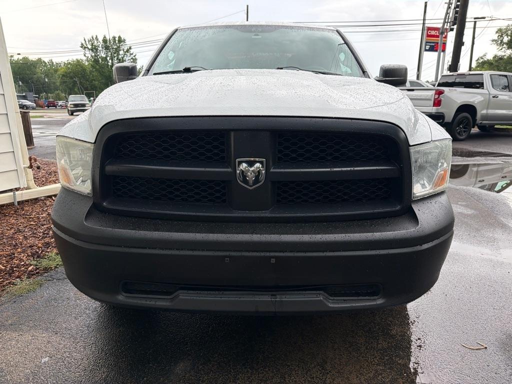 RAM 1500 4WD Quad Cab 140.5" Tradesman 2012