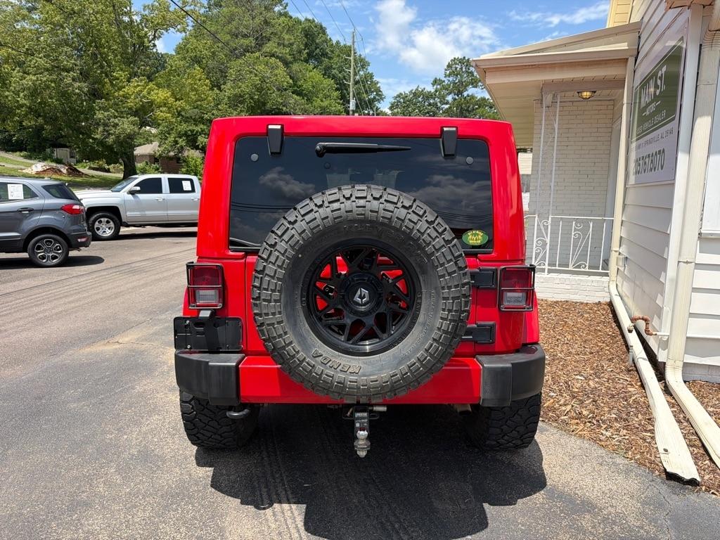 Jeep Wrangler Unlimited 4WD 4dr Sahara 2016