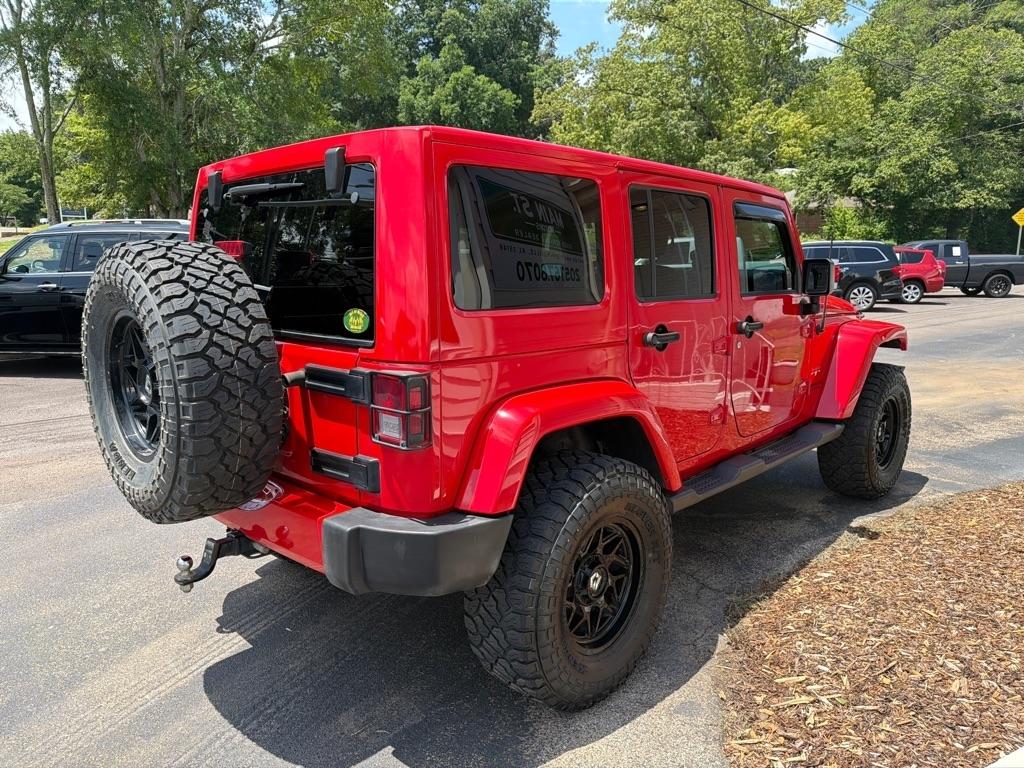 Jeep Wrangler Unlimited 4WD 4dr Sahara 2016