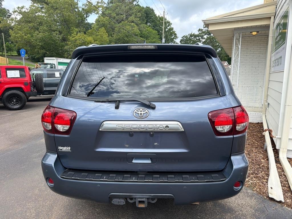 Toyota Sequoia Platinum RWD (Natl) 2018