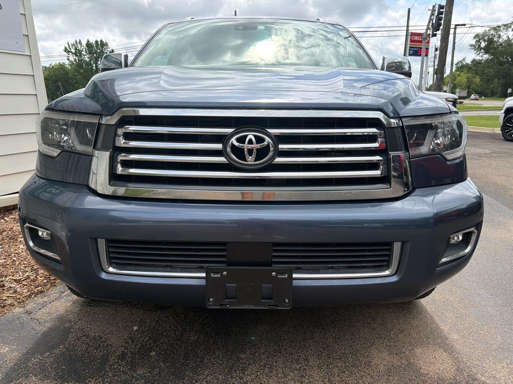 Toyota Sequoia Platinum RWD (Natl) 2018