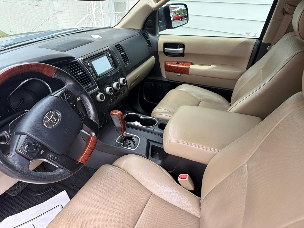 Toyota Sequoia Platinum RWD (Natl) 2018