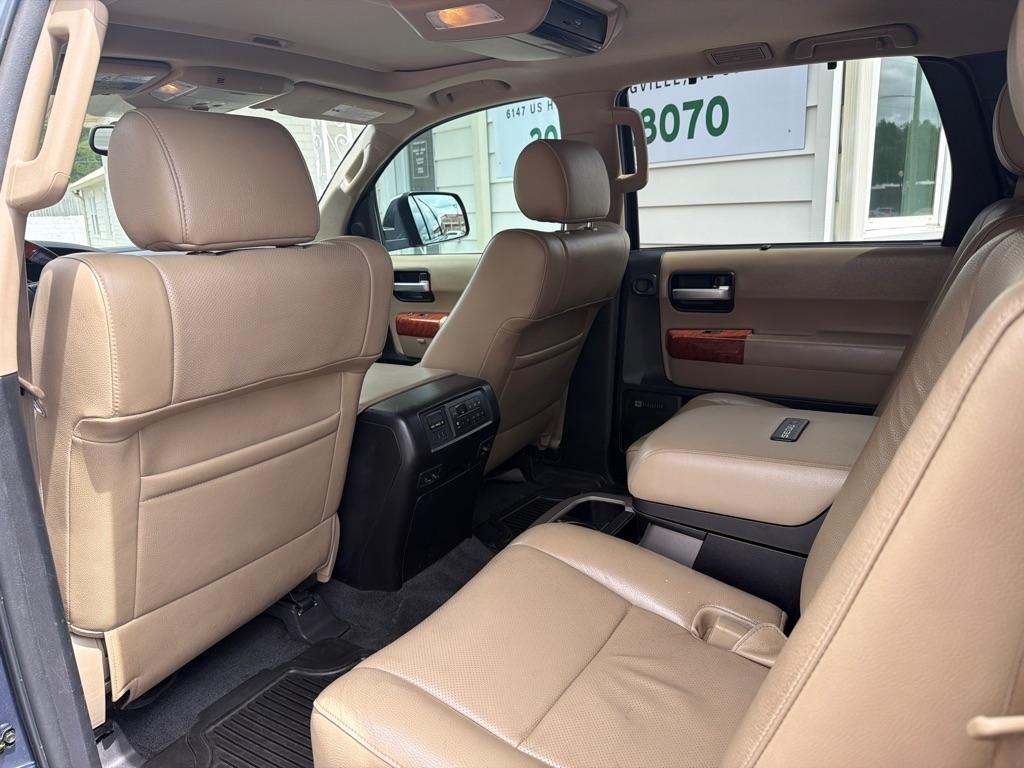 Toyota Sequoia Platinum RWD (Natl) 2018