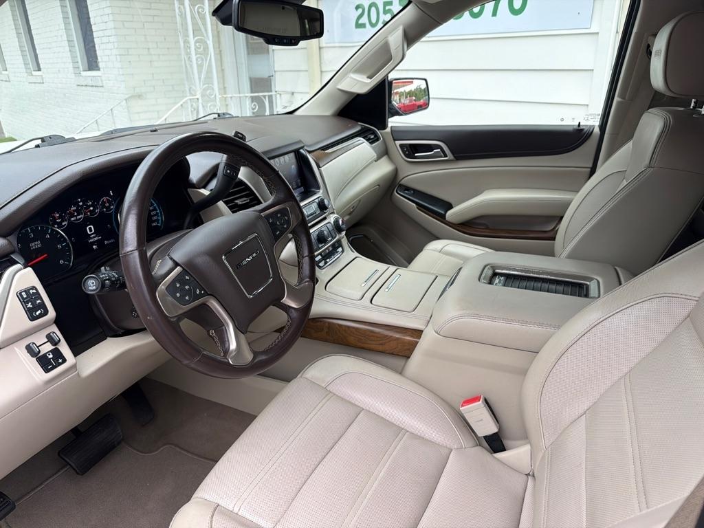 GMC Yukon XL 2WD 4dr Denali 2019