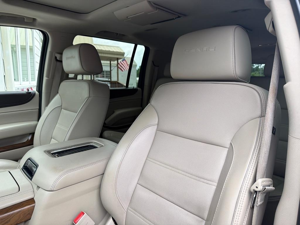 GMC Yukon XL 2WD 4dr Denali 2019