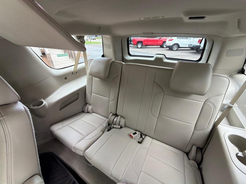 GMC Yukon XL 2WD 4dr Denali 2019