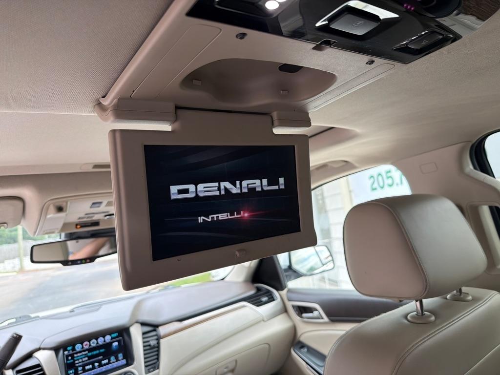 GMC Yukon XL 2WD 4dr Denali 2019