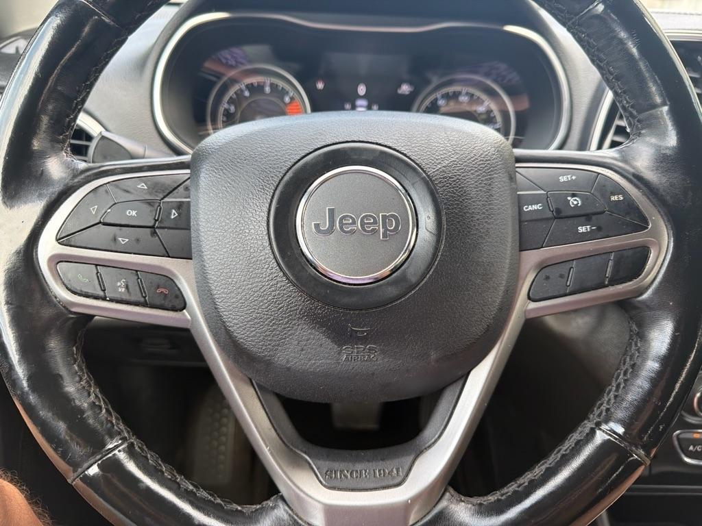 Jeep Cherokee Limited FWD 2019