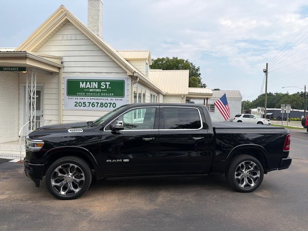 RAM 1500 Longhorn 4x4 Crew Cab 5'7" Box 2020