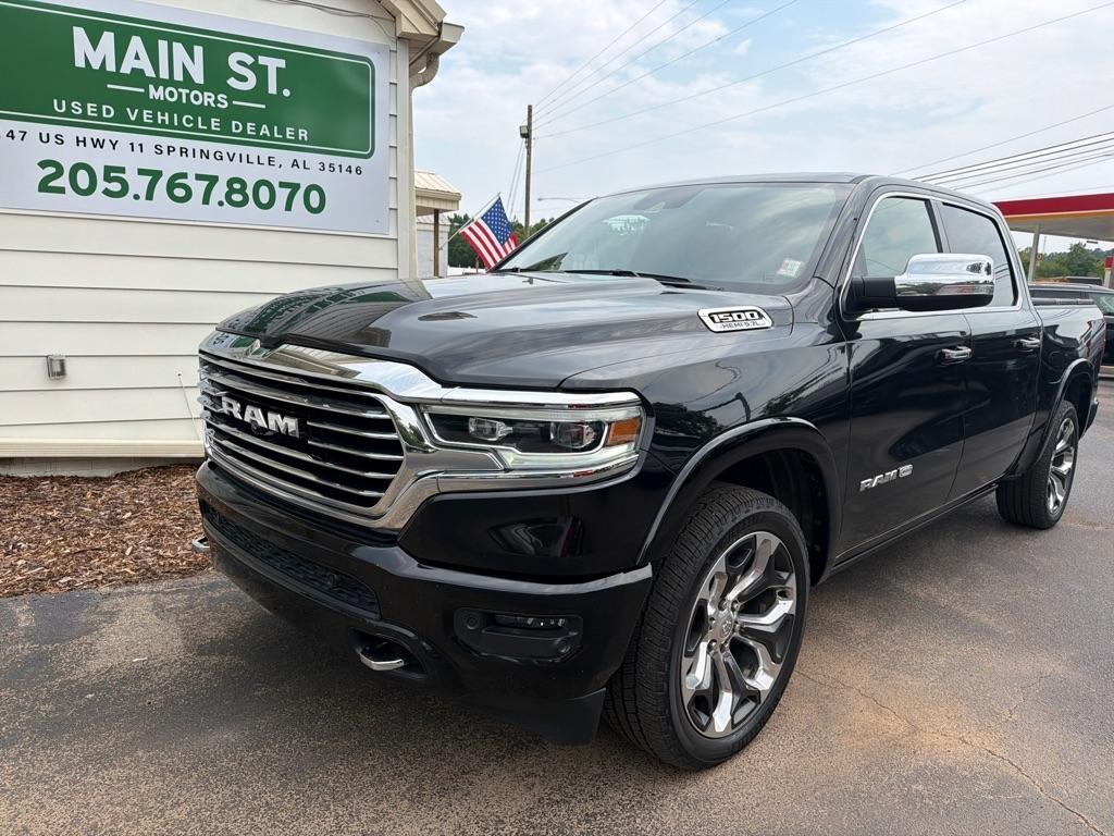 RAM 1500 Longhorn 4x4 Crew Cab 5'7" Box 2020