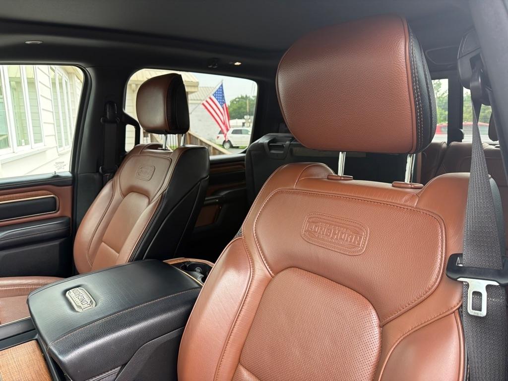 RAM 1500 Longhorn 4x4 Crew Cab 5'7" Box 2020