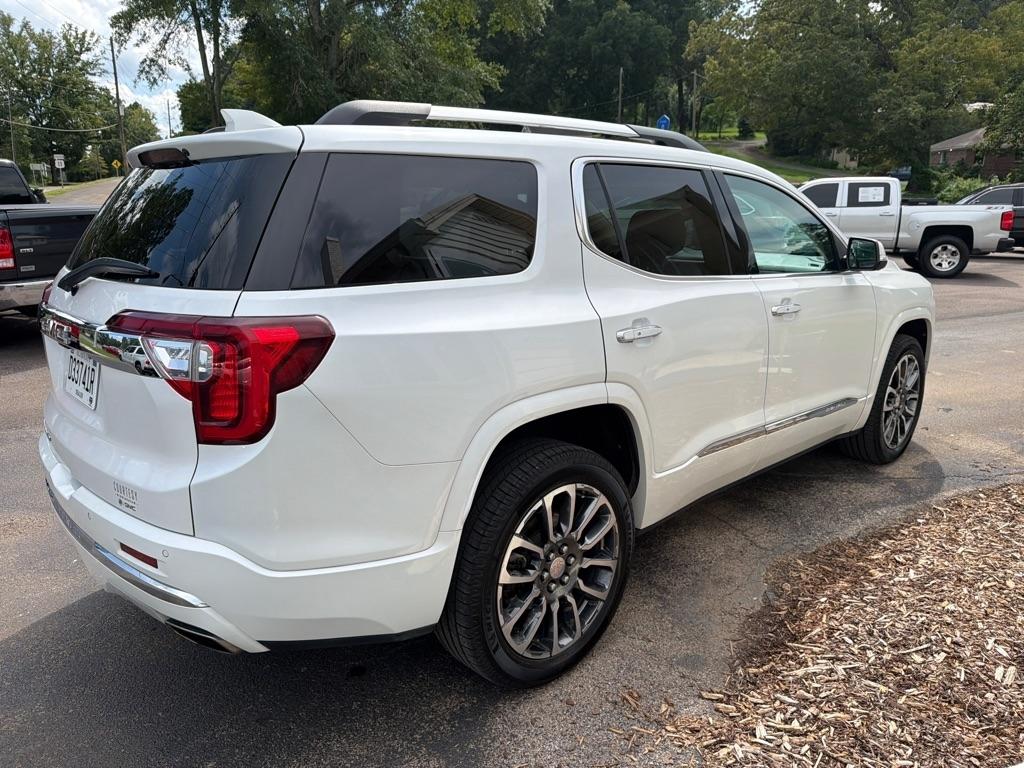 GMC Acadia FWD 4dr Denali 2021