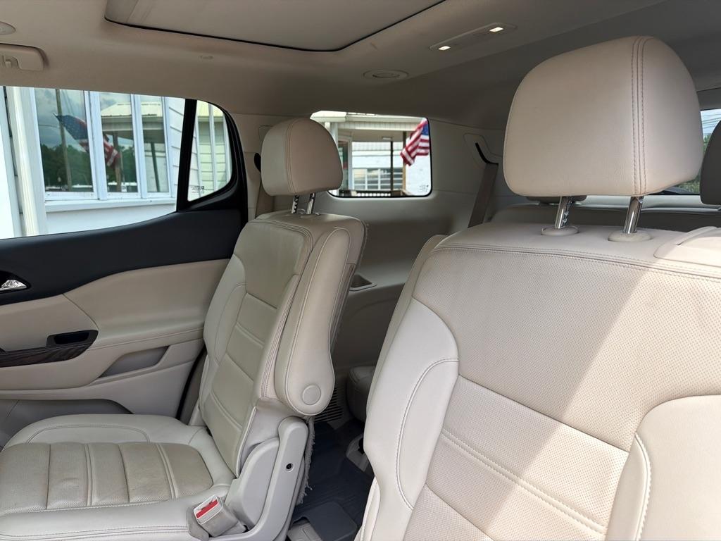 GMC Acadia FWD 4dr Denali 2021