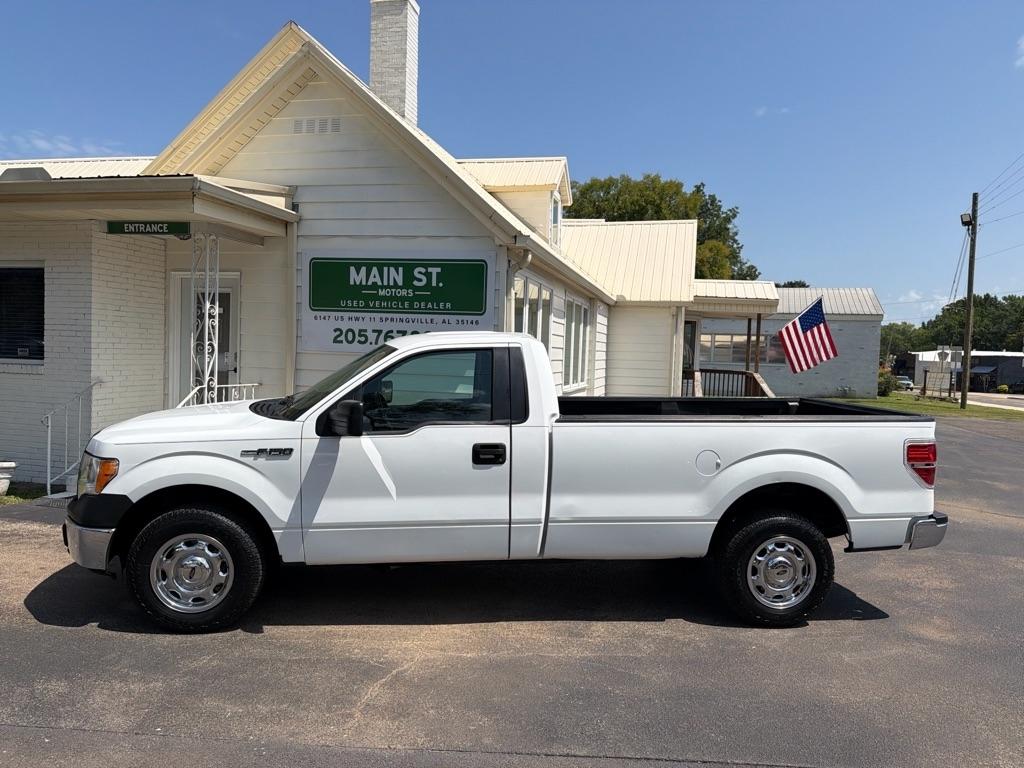 Ford F-150 2WD Reg Cab 126" STX 2014