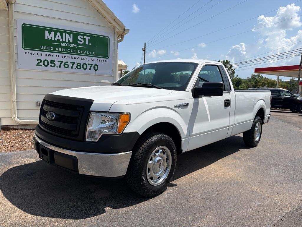 Ford F-150 2WD Reg Cab 126" STX 2014