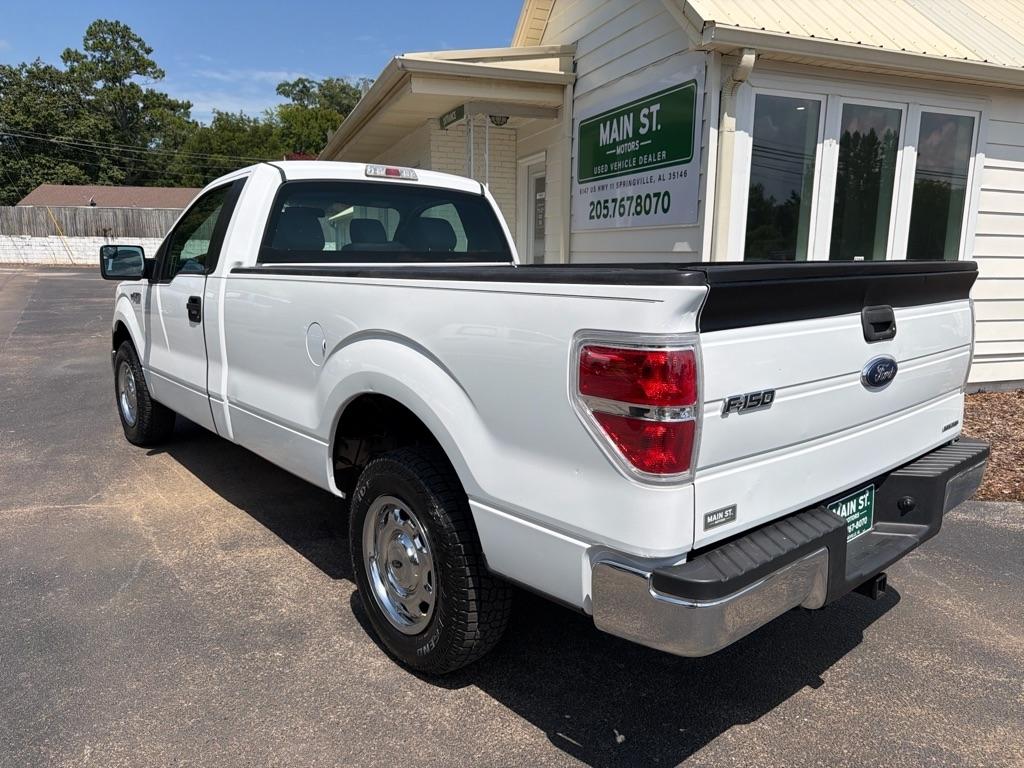 Ford F-150 2WD Reg Cab 126" STX 2014