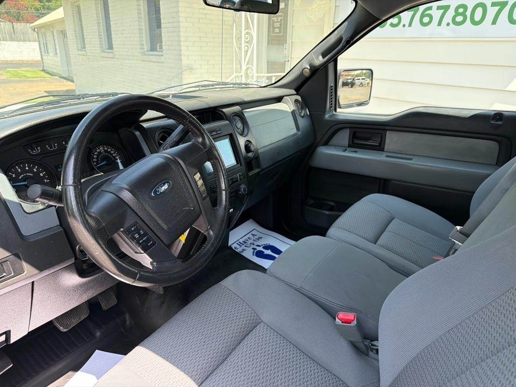 Ford F-150 2WD Reg Cab 126" STX 2014