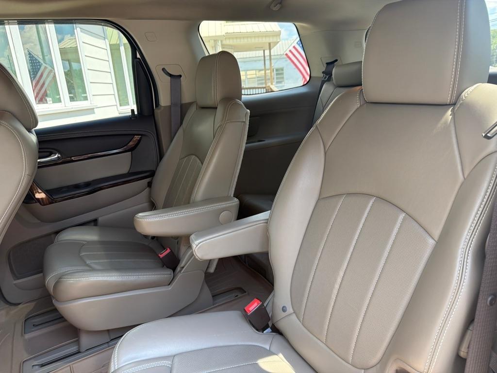 GMC Acadia FWD 4dr Denali 2013