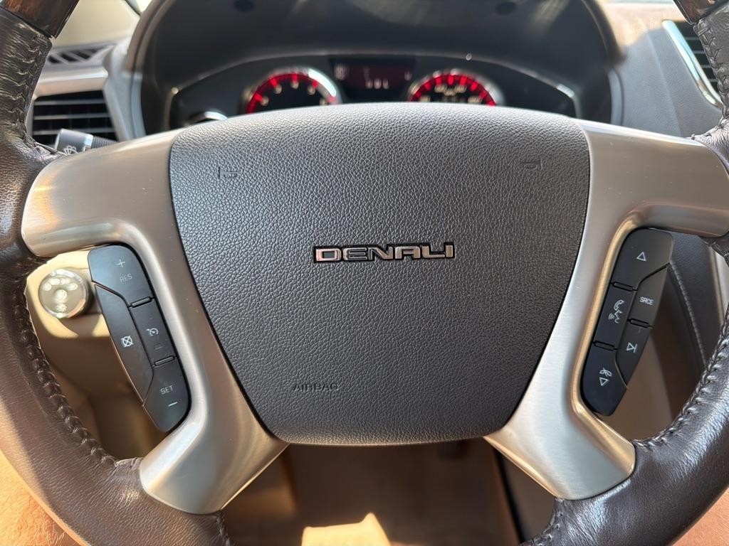 GMC Acadia FWD 4dr Denali 2013