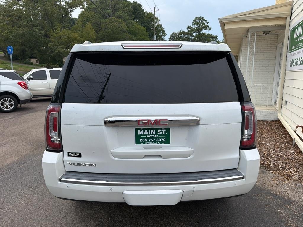 GMC Yukon 4WD 4dr Denali 2016