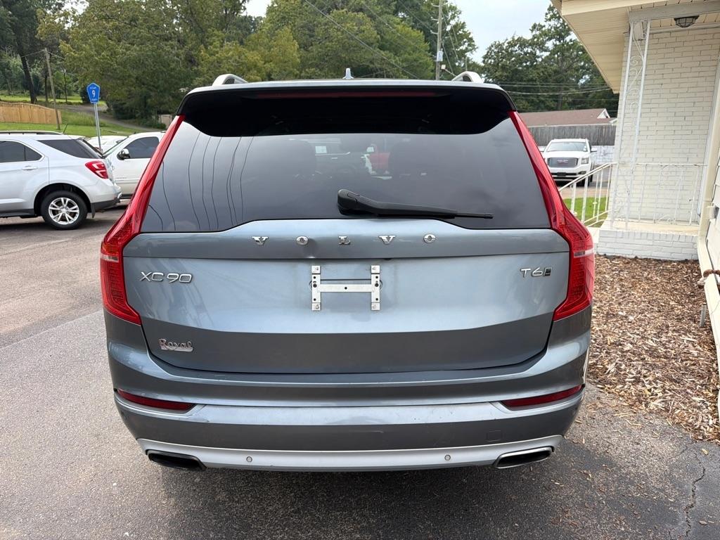 Volvo XC90 T6 AWD 7-Passenger Momentum 2018