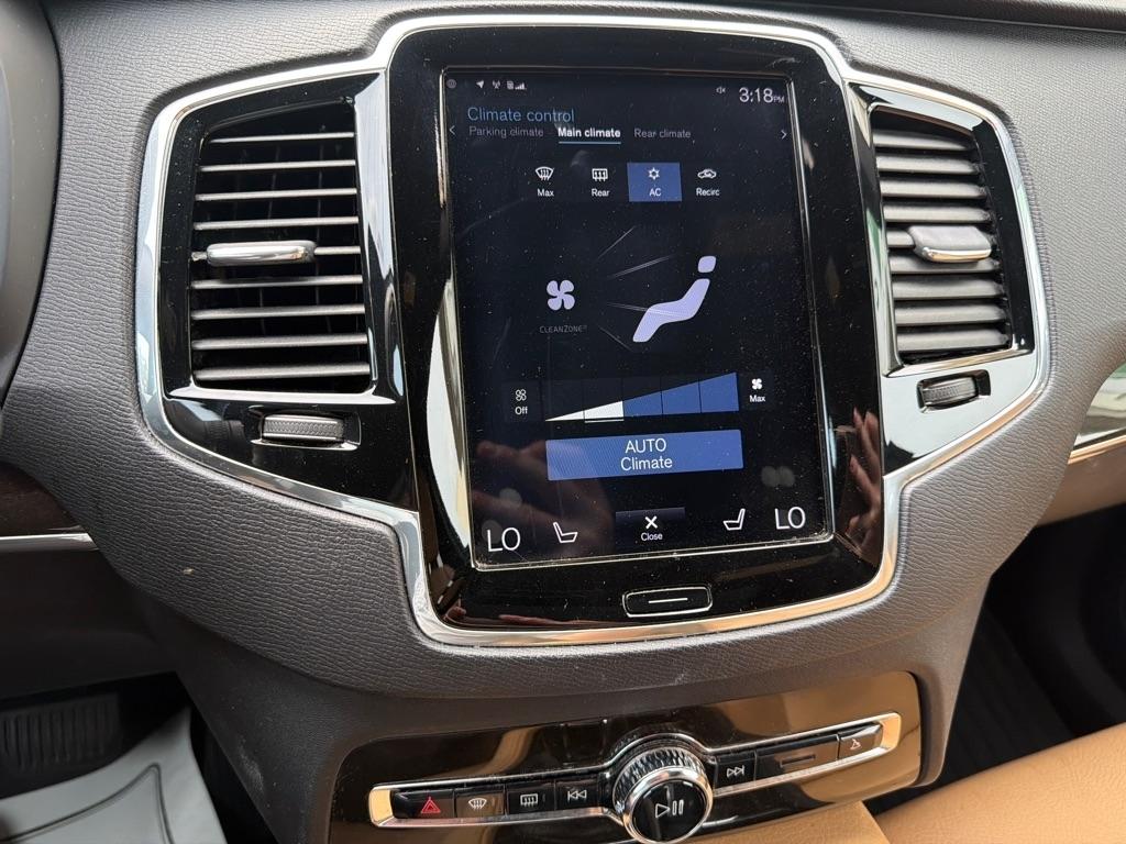 Volvo XC90 T6 AWD 7-Passenger Momentum 2018