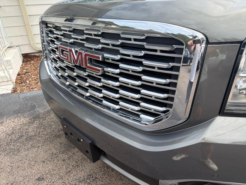 GMC Yukon XL 2WD 4dr Denali 2018