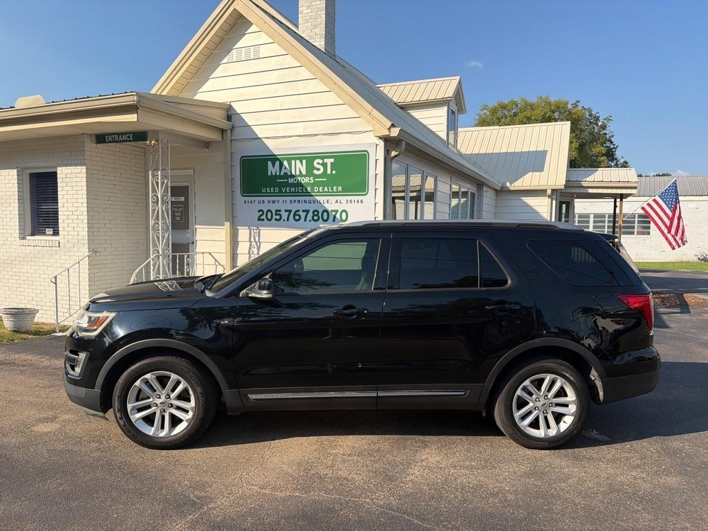 2017 Ford Explorer XLT FWD
