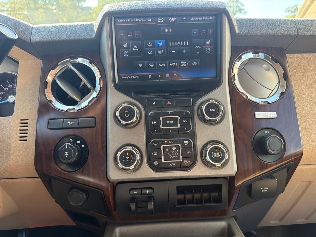 Ford Super Duty F-250 SRW 4WD Crew Cab 156" Lariat 2013