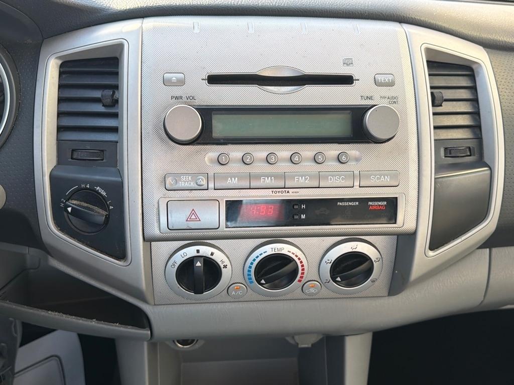 Toyota Tacoma 4WD Dbl V6 MT (Natl) 2008