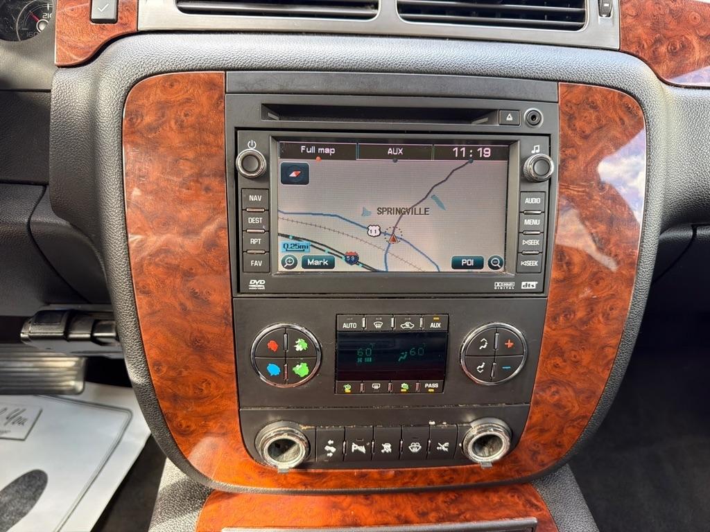 Chevrolet Suburban 4WD 4dr 1500 LTZ 2007