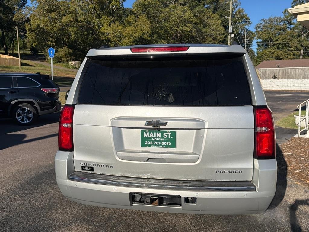 Chevrolet Suburban 2WD 4dr Premier 2020