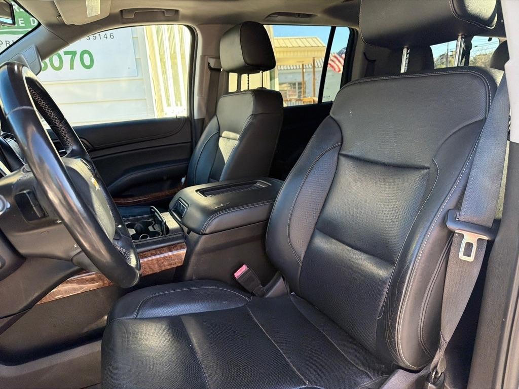 Chevrolet Suburban 2WD 4dr Premier 2020