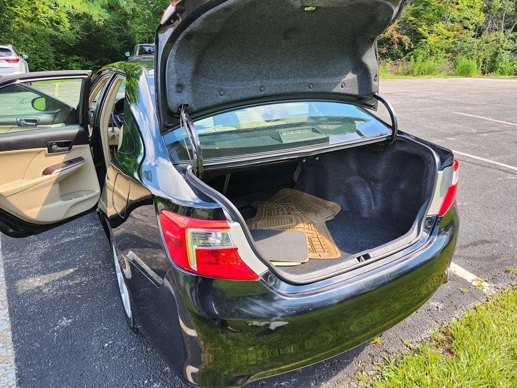 Toyota Camry XLE V6 2015