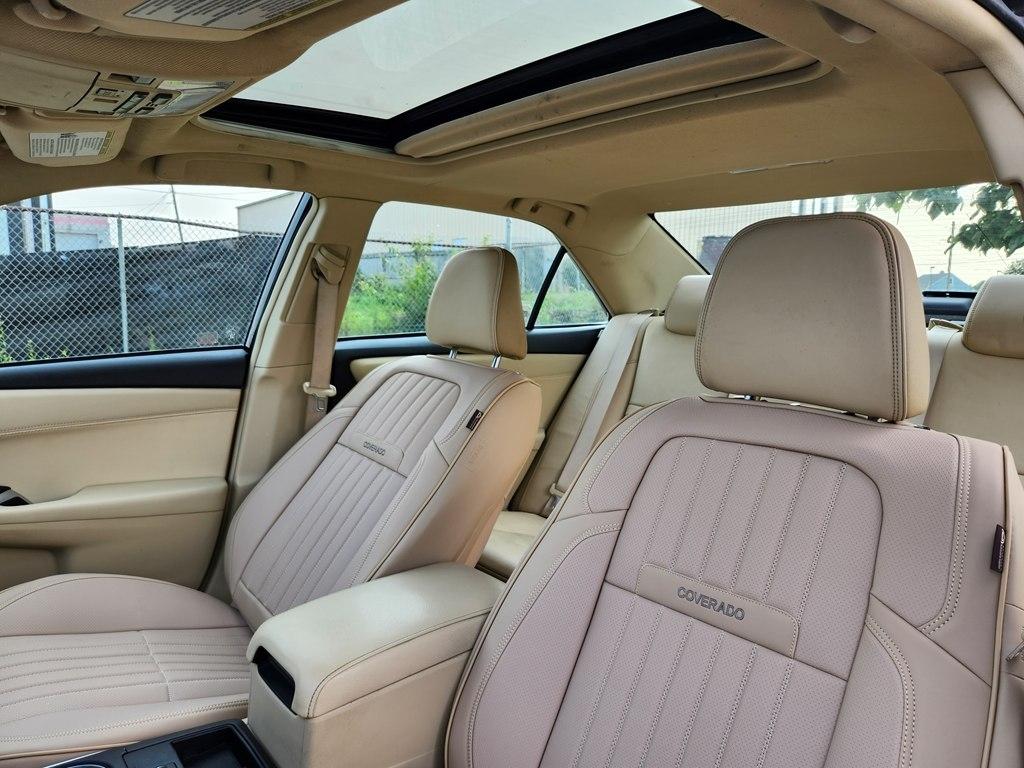 Toyota Camry XLE V6 2015