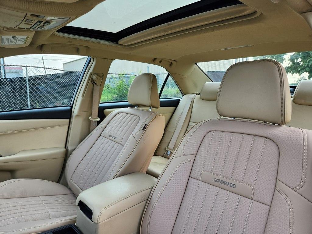 Toyota Camry XLE V6 2015