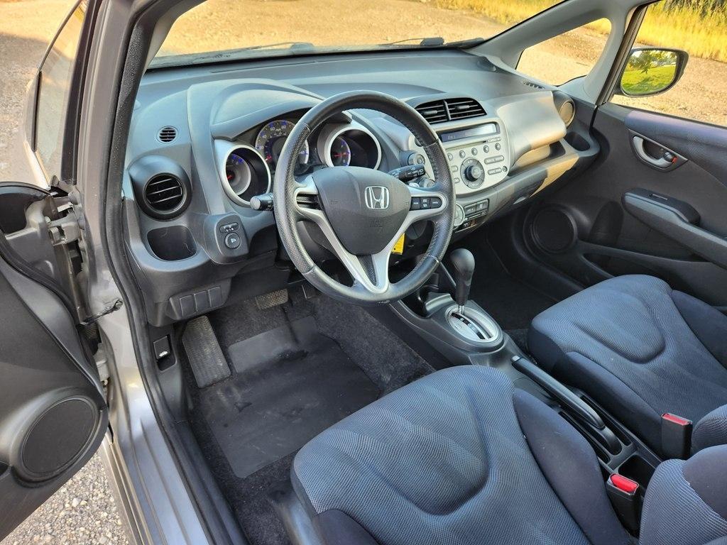 Honda Fit Sport 5-Speed AT 2010