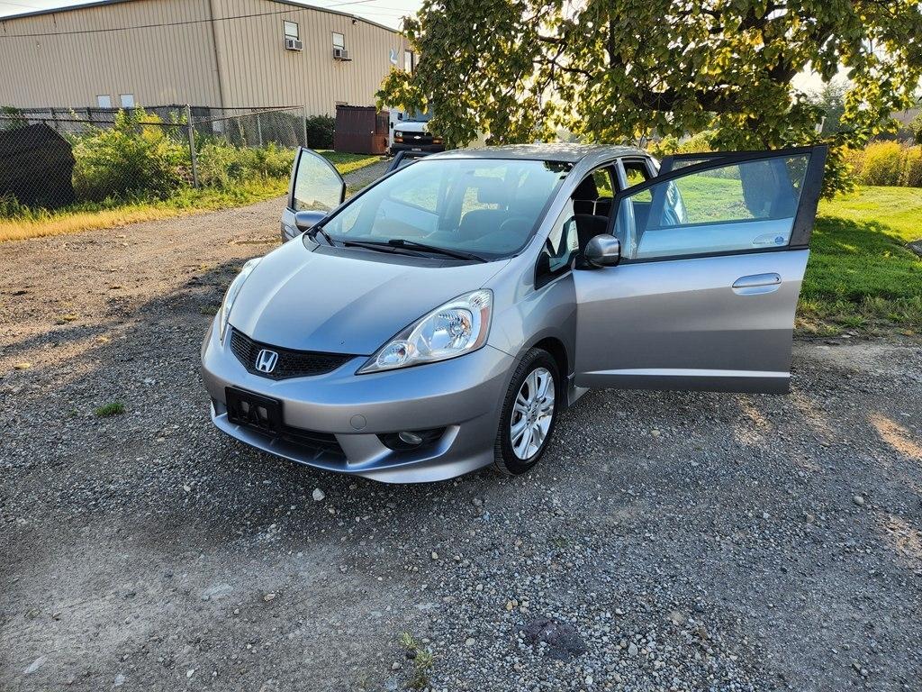 Honda Fit Sport 5-Speed AT 2010