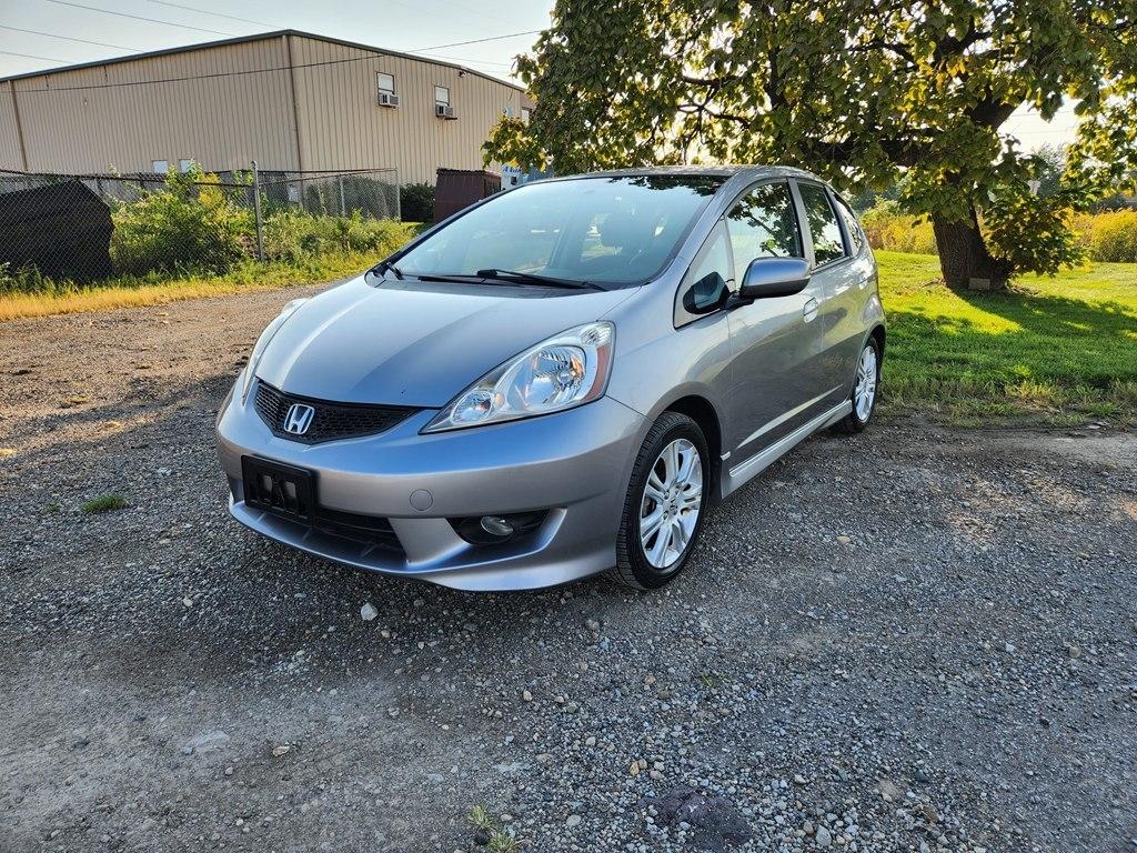 Honda Fit Sport 5-Speed AT 2010