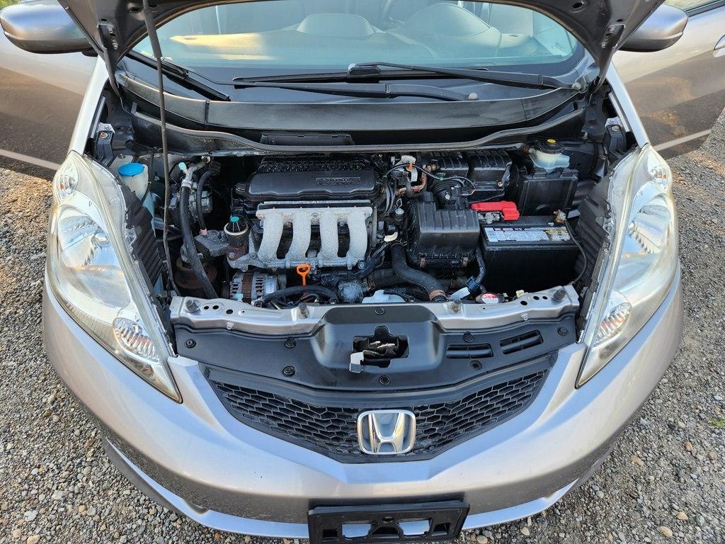 Honda Fit Sport 5-Speed AT 2010