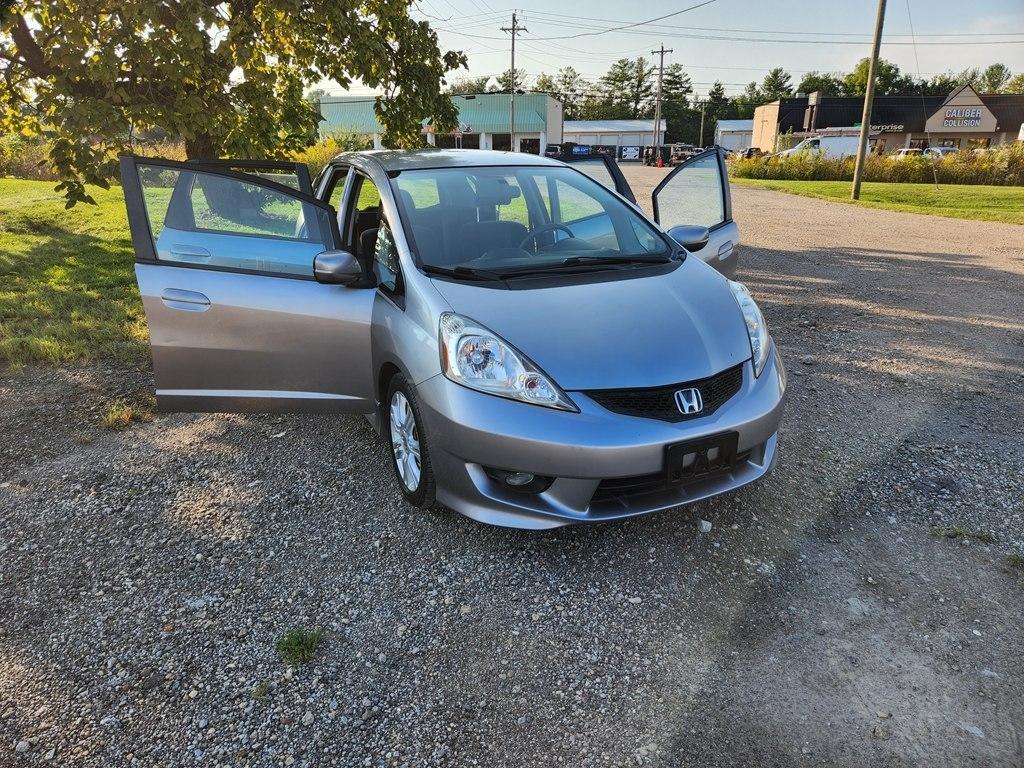 Honda Fit Sport 5-Speed AT 2010