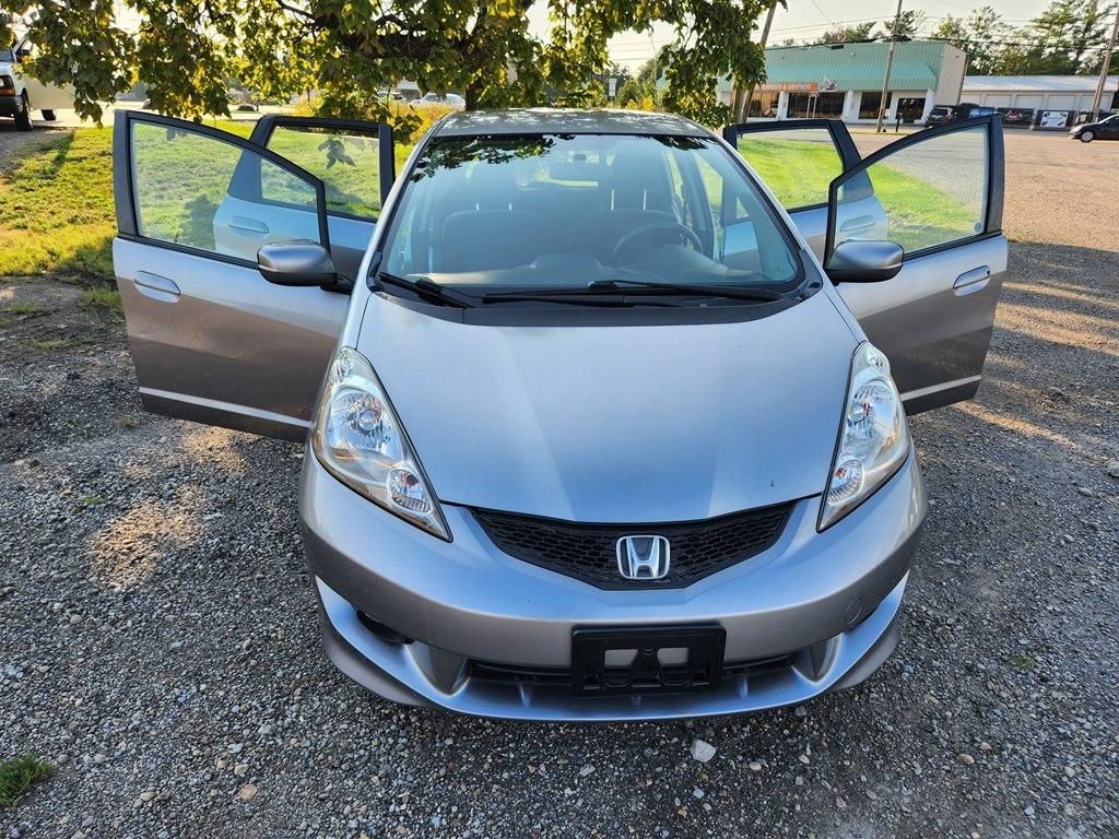 Honda Fit Sport 5-Speed AT 2010