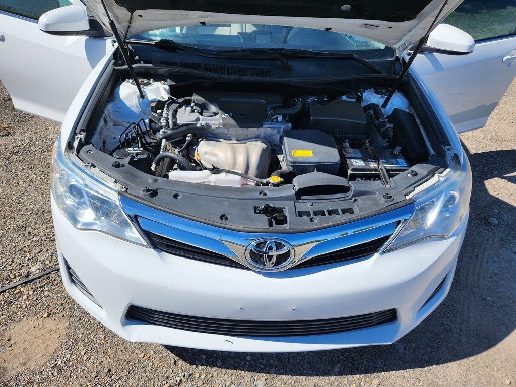 Toyota Camry L 2012