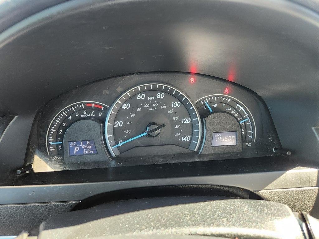 Toyota Camry L 2012