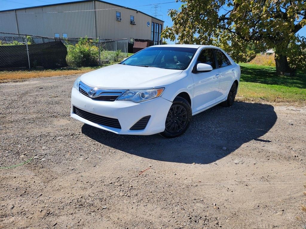 Toyota Camry L 2012