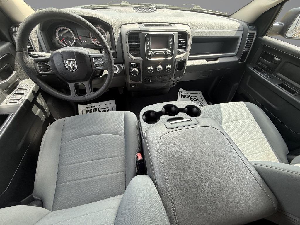 RAM 1500 Tradesman Quad Cab 2WD 2018