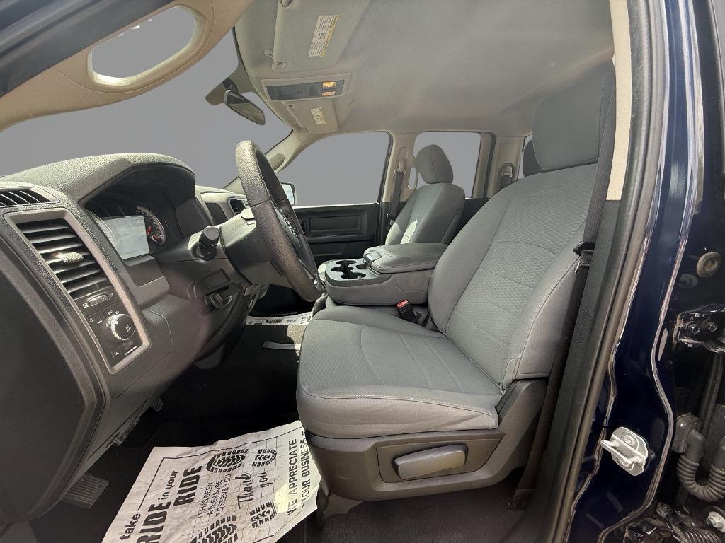 RAM 1500 Tradesman Quad Cab 2WD 2018